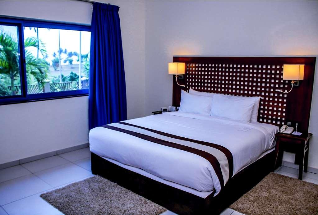 Best Western Plus Serene Atlantic Hotel Sekondi-Takoradi Room photo