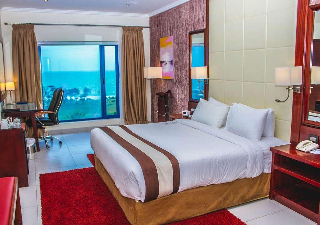 Best Western Plus Serene Atlantic Hotel Sekondi-Takoradi Room photo