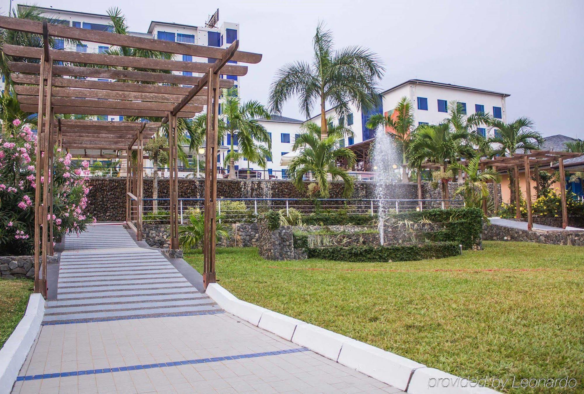 Best Western Plus Serene Atlantic Hotel Sekondi-Takoradi Exterior photo