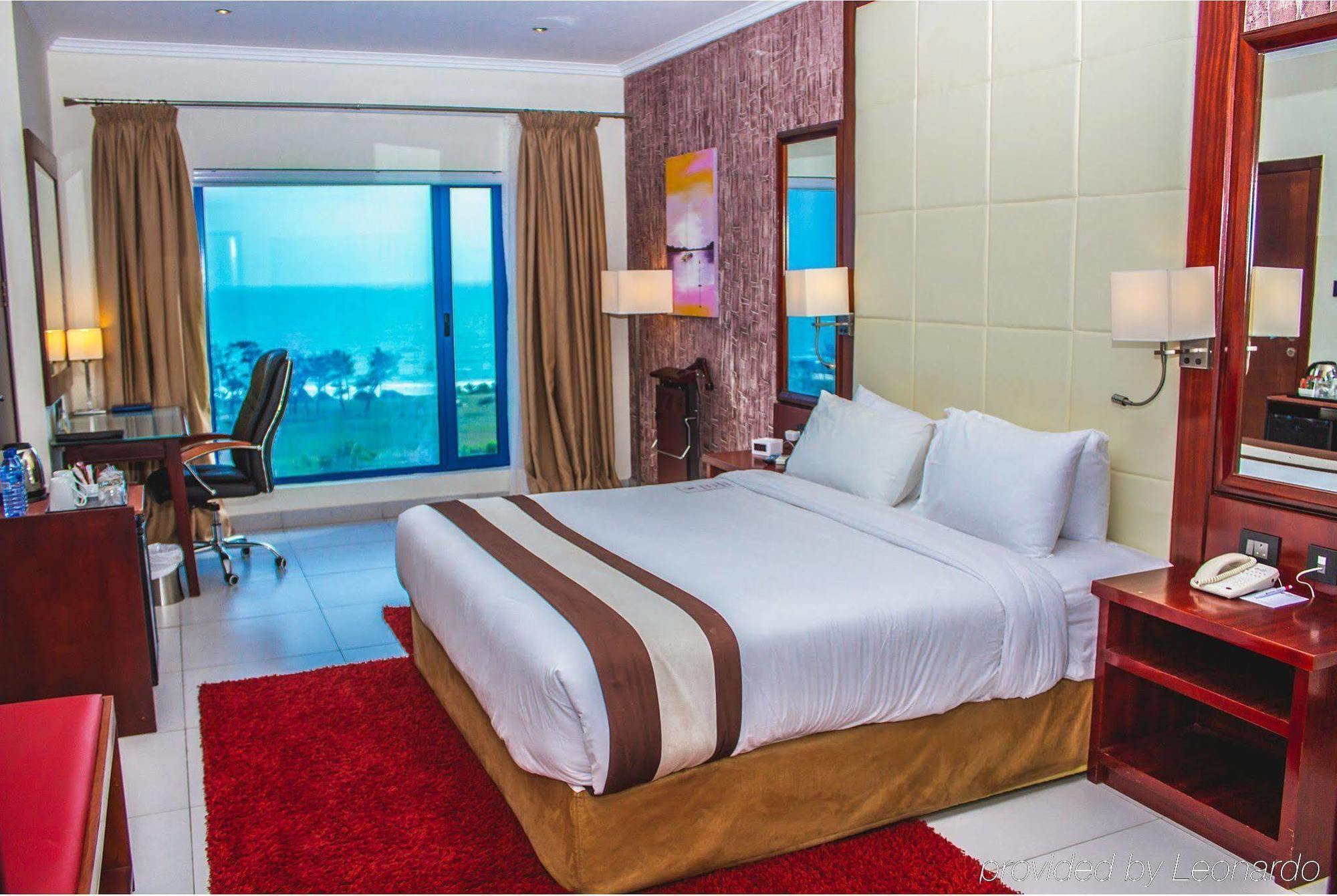 Best Western Plus Serene Atlantic Hotel Sekondi-Takoradi Exterior photo