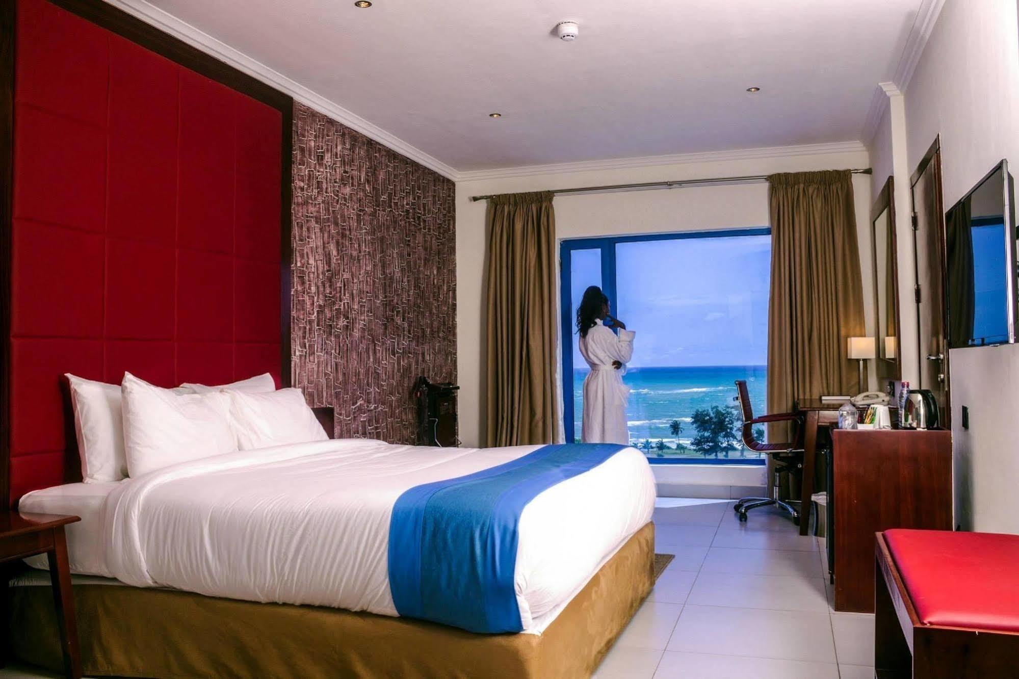 Best Western Plus Serene Atlantic Hotel Sekondi-Takoradi Exterior photo