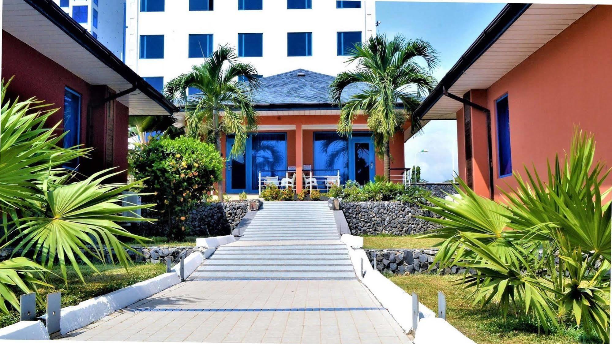 Best Western Plus Serene Atlantic Hotel Sekondi-Takoradi Exterior photo